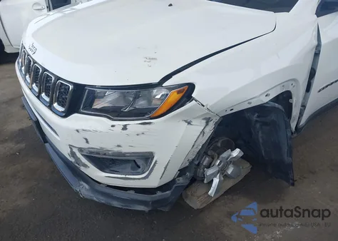 2020 Jeep Compass Latitude из США, поврежденный, VIN 3C4NJCBB8LT141375